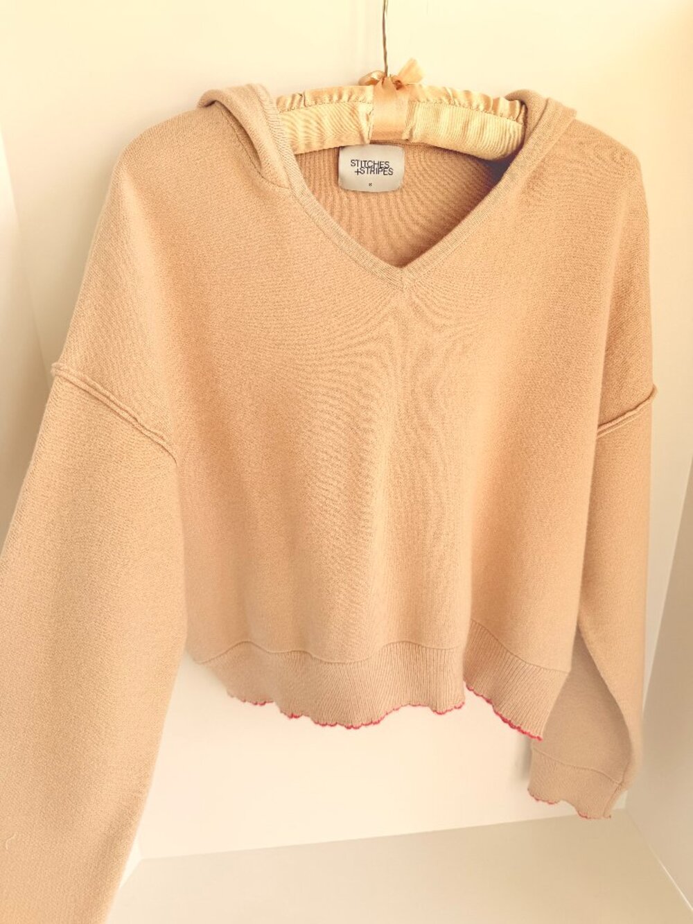 Sweater Hoodie - Stiches & Stripes